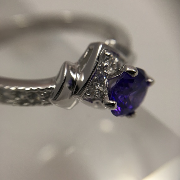 Tanzanite CZ Sterling Silver Ring - Picture 7 of 8